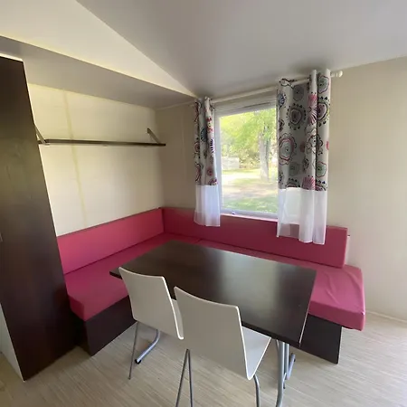 Mobilhome Du Soleil Hébergement de vacances Saint-Pompont