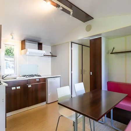 Mobilhome Du Soleil Дом отдыха